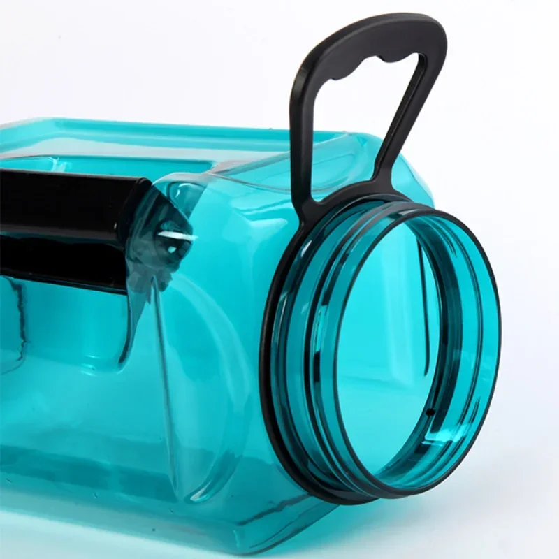 2.4L Sports Water Bottle, Larg - огляд і ціна Sports Equipment Names